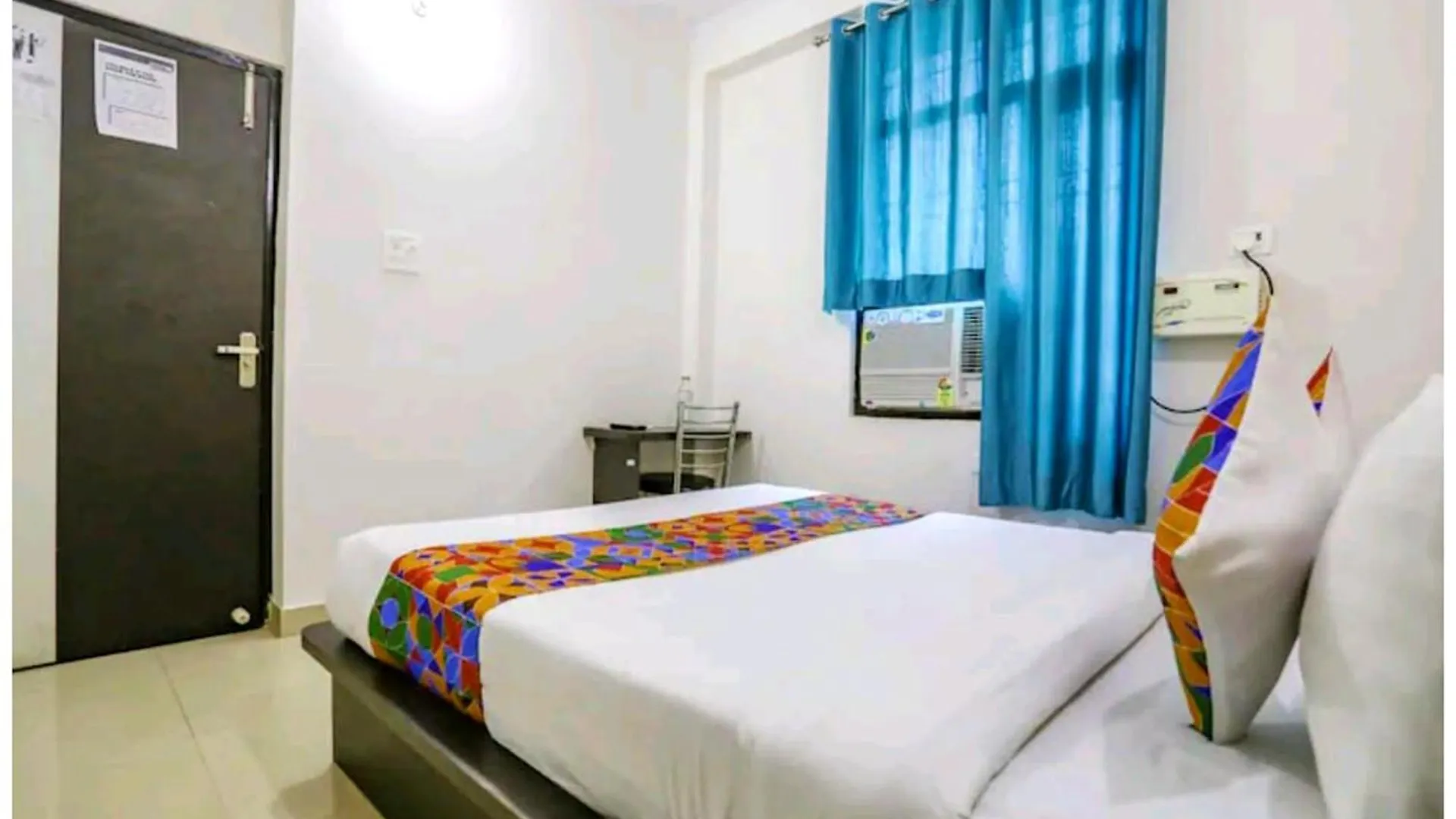 Varanasi Hotel Luxuary Kashi Palace Heaven Near Kashi Vishwanath Temple - A Luxuary Hotel In Varanasi